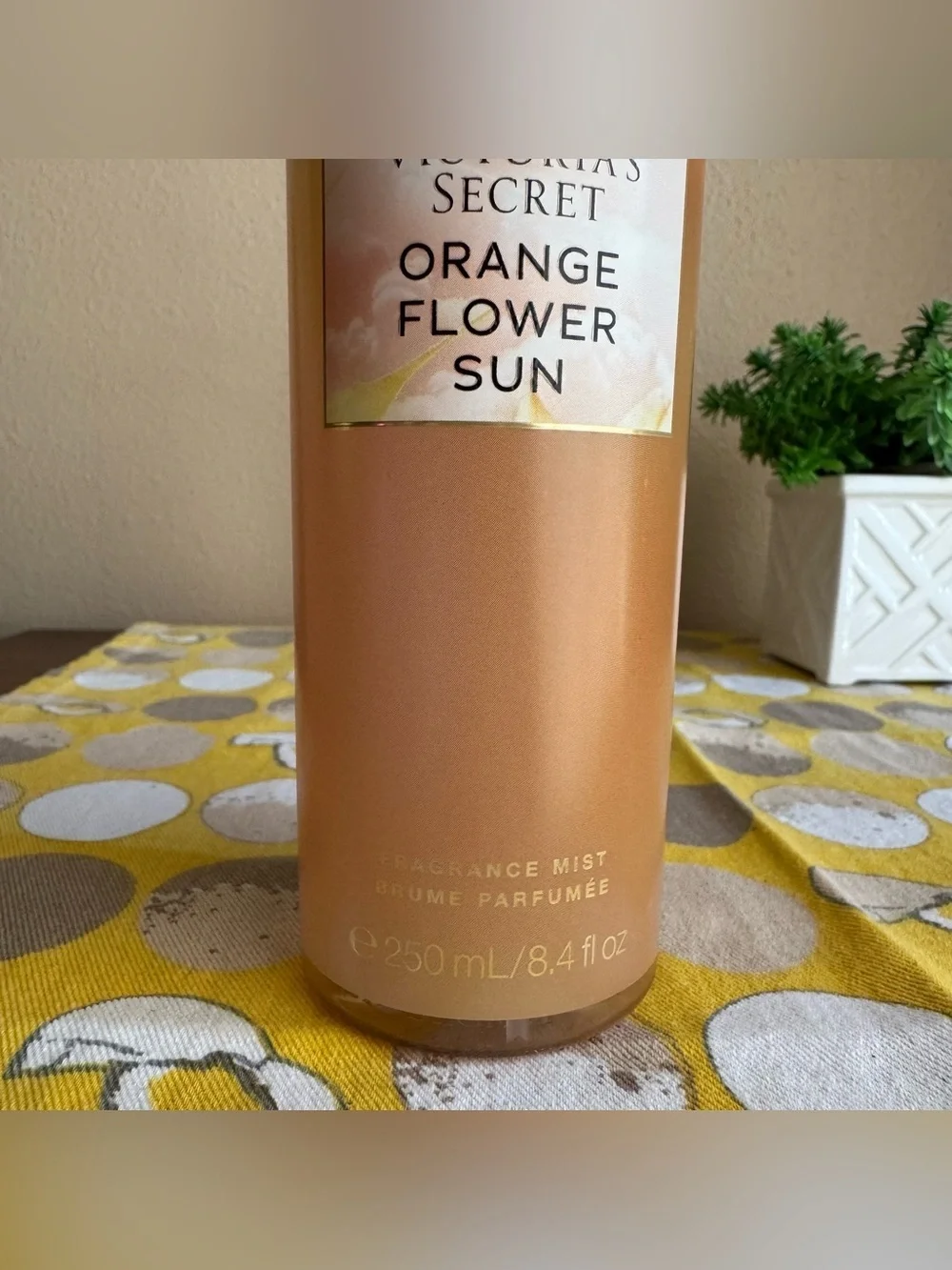 Victoria’s Secret Orange Flower Sun body spray
